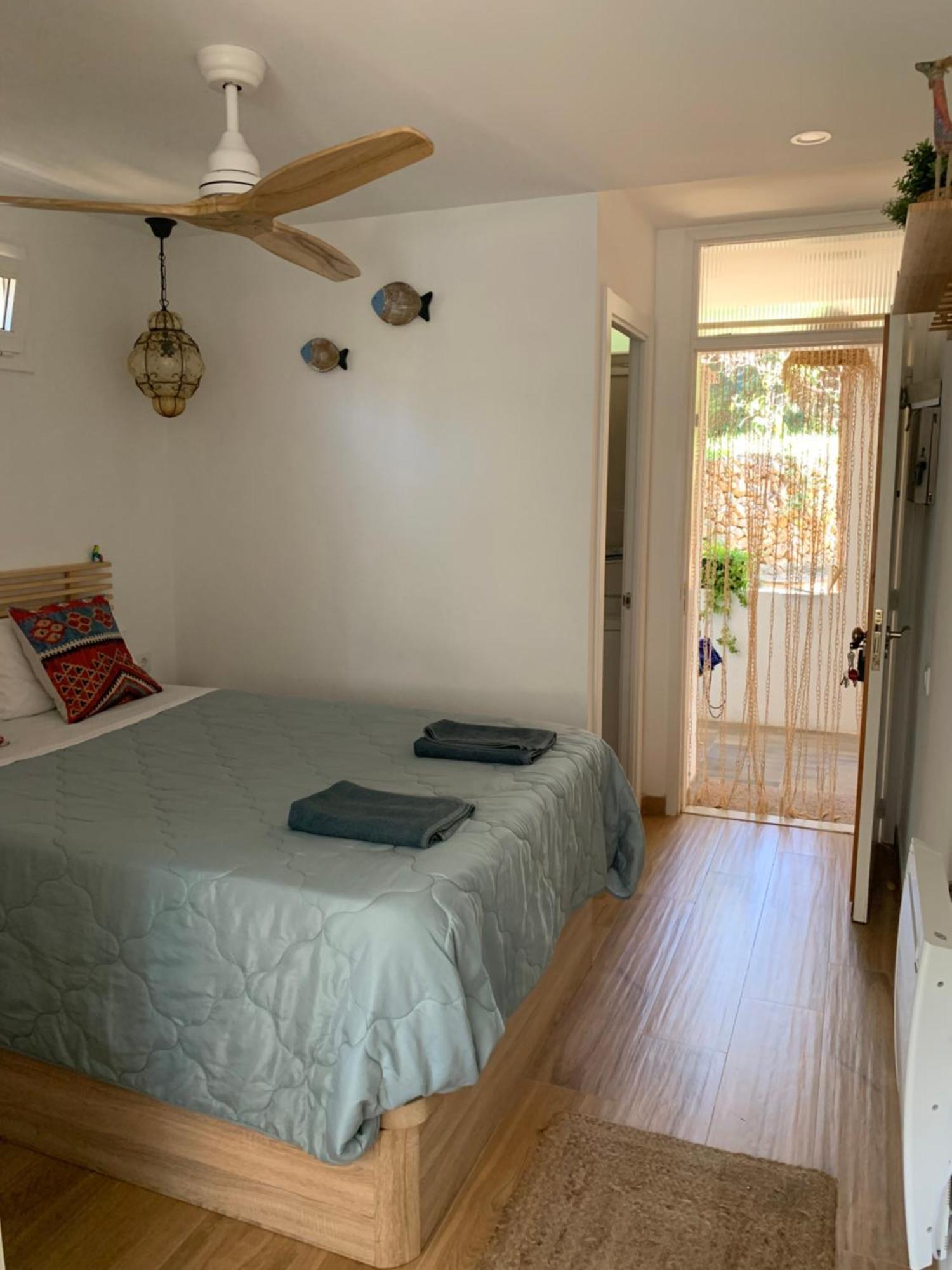 Miniloft Con Piscina Caminando A La Playa Apartment Tarragona Ngoại thất bức ảnh